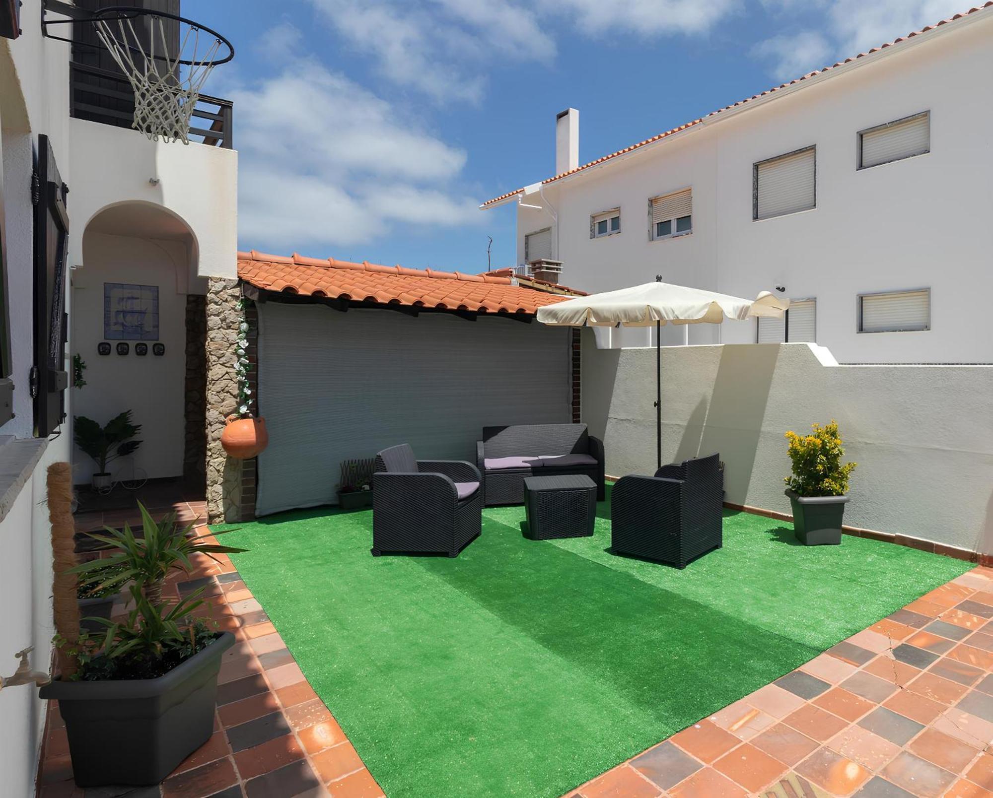 Baleal Classic Waves Guest House エクステリア 写真